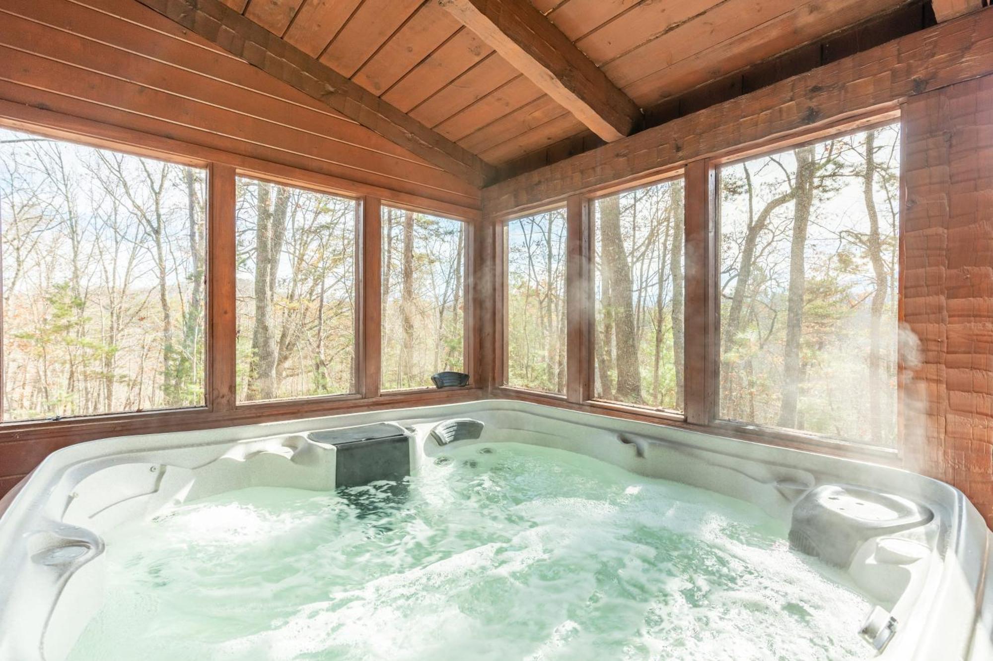 Dudley II By Avantstay Comfortable Cabin W Hot Tub Views Pigeon Forge Luaran gambar